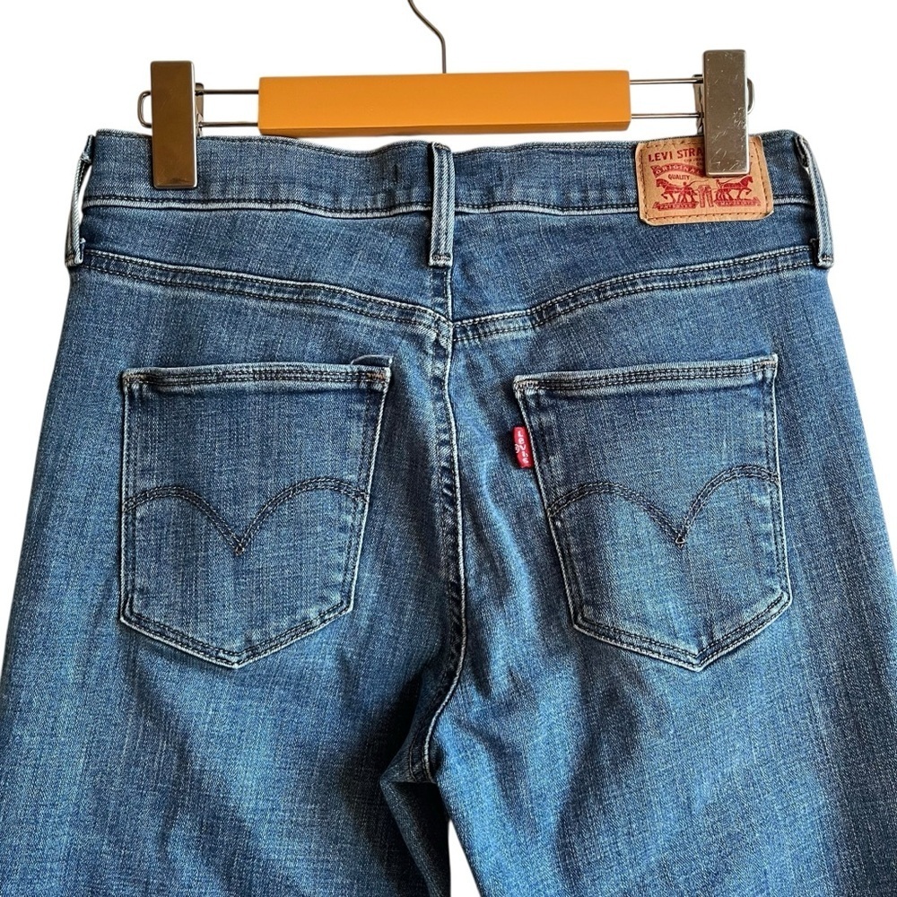 Levi’s Slimming Straight Jeans Dark Wash 28 Lavender Hill - Picture 8 of 15